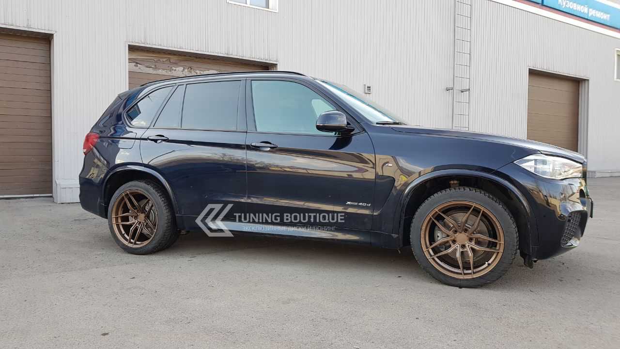 BMW X5 на 20" дисках Ferrada FR5 Matte Bronze фото 2